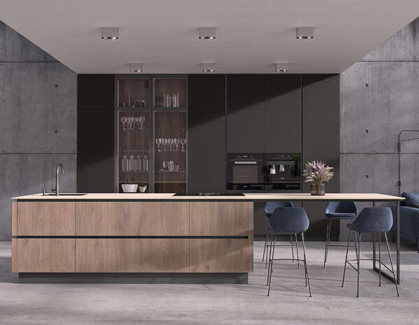 K684 Black Truffle room 1