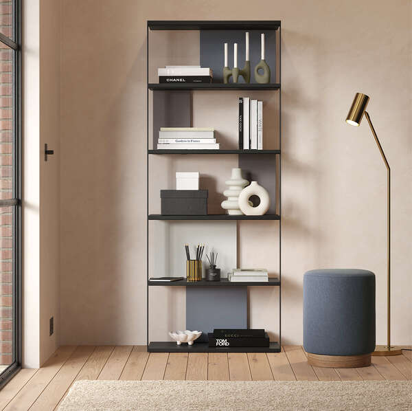 K685 Steel Blue room 1