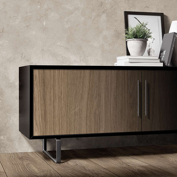 K696 Umber Primavera Oak room 1